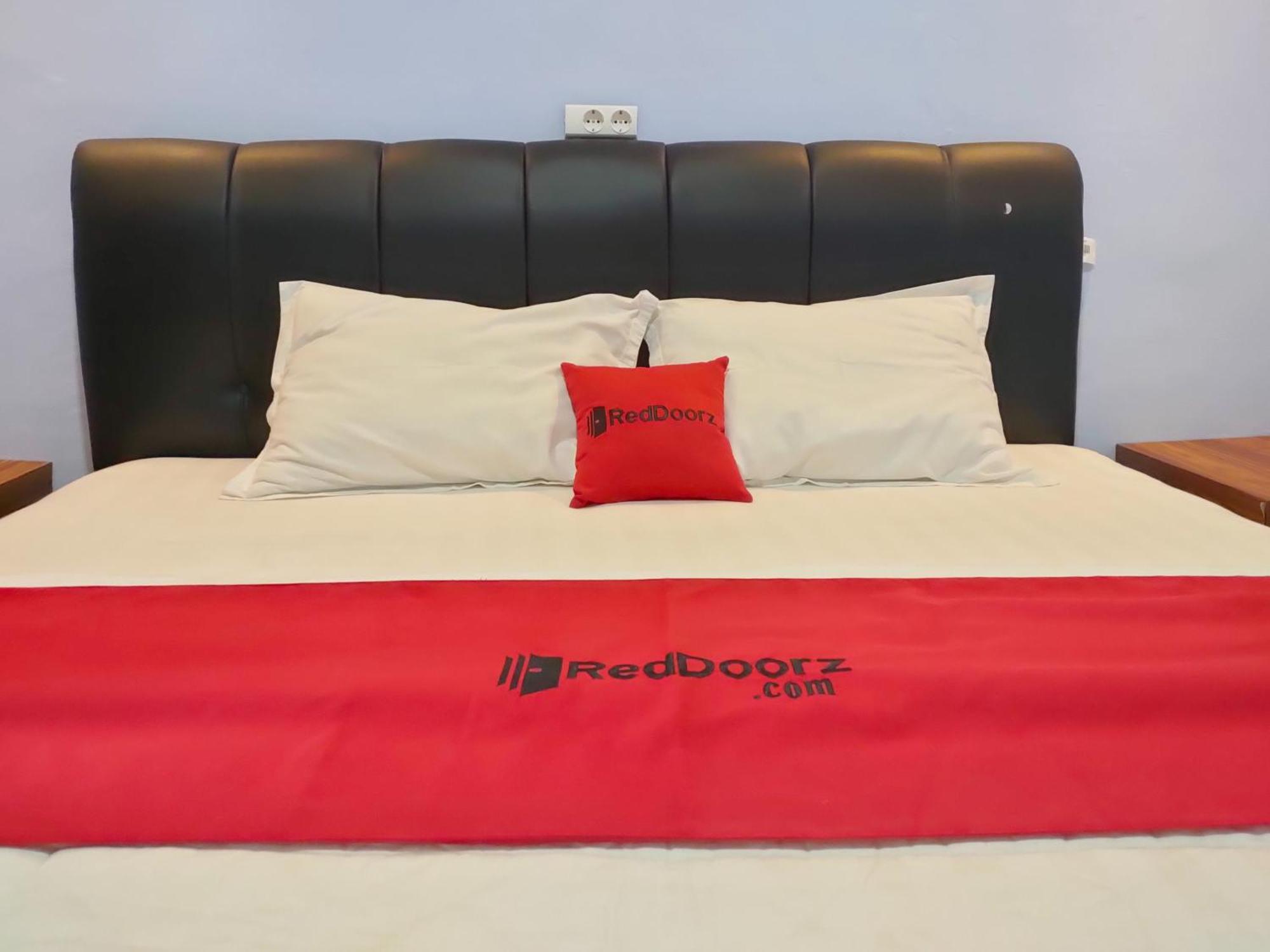 Hotel Reddoorz Syariah Near Stasiun Wates Wates  Exterior foto