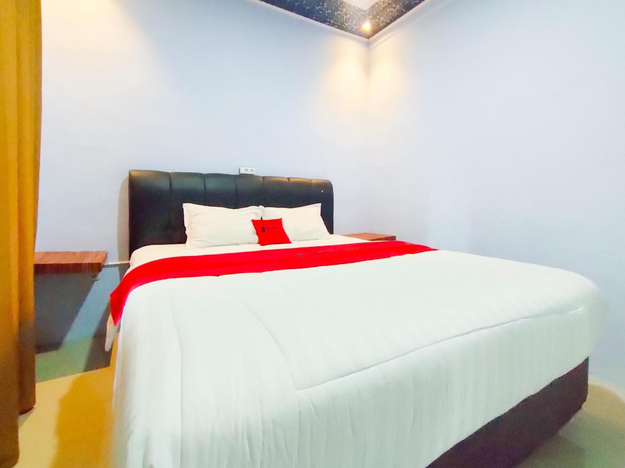 Hotel Reddoorz Syariah Near Stasiun Wates Wates  Exterior foto