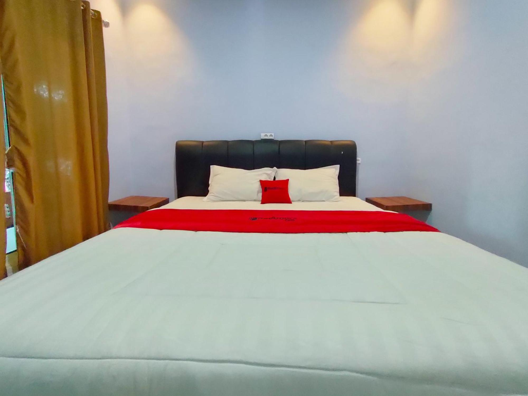 Hotel Reddoorz Syariah Near Stasiun Wates Wates  Exterior foto
