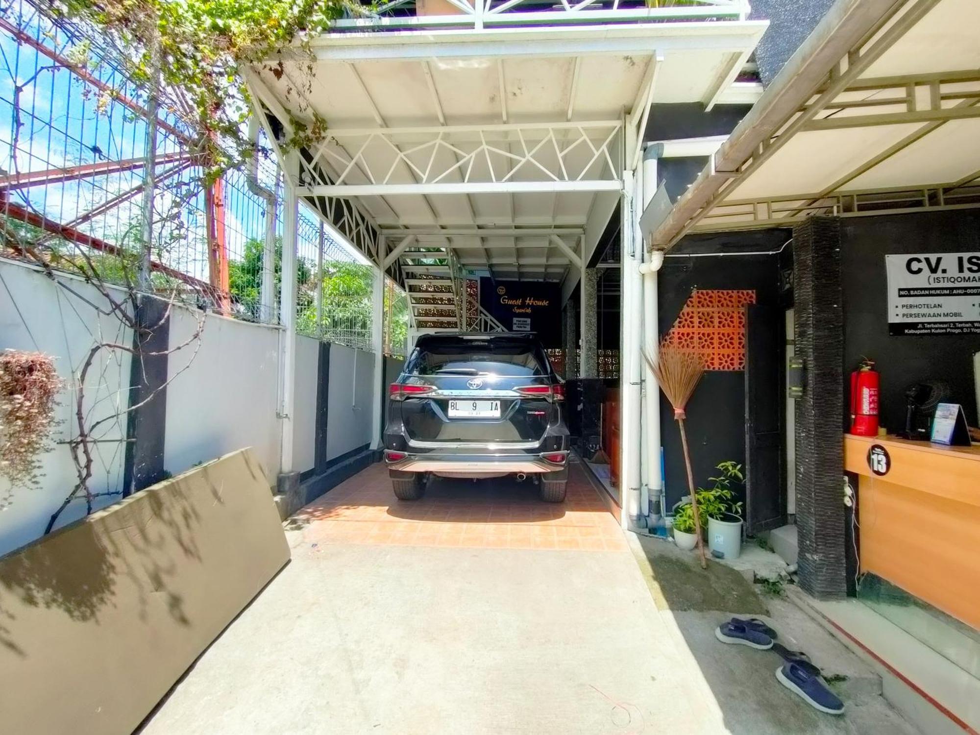 Hotel Reddoorz Syariah Near Stasiun Wates Wates  Exterior foto