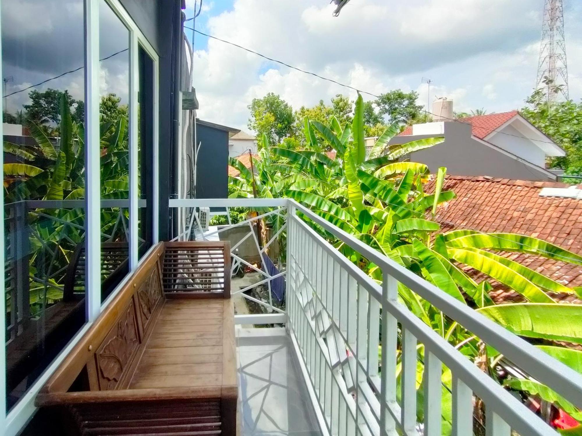 Hotel Reddoorz Syariah Near Stasiun Wates Wates  Exterior foto